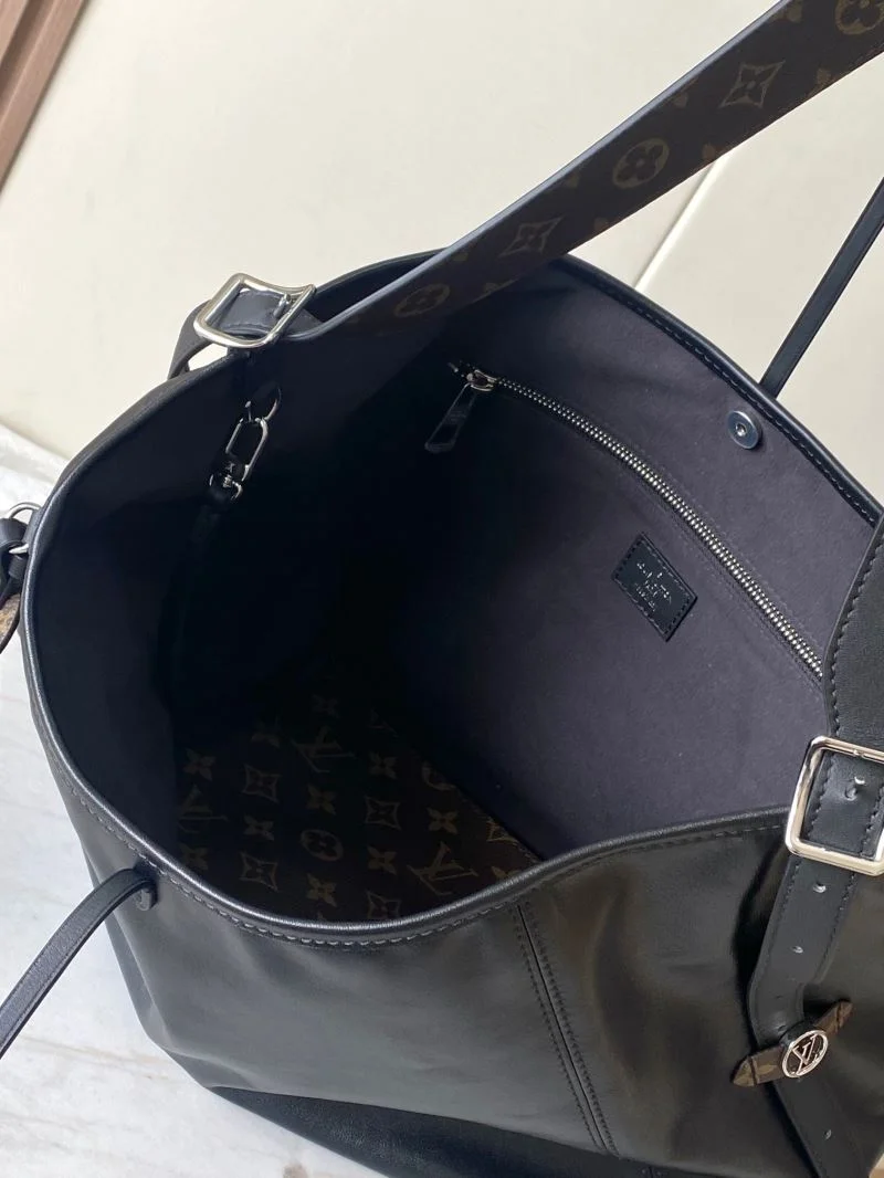 StreetReady Louis Vuitton Shopping Bags 39451