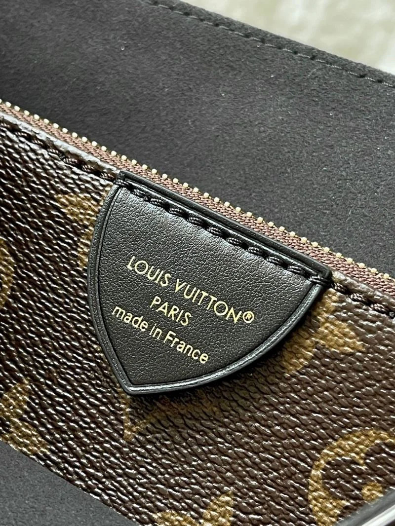 Louis Vuitton Shopping Bags ModernLook 39431