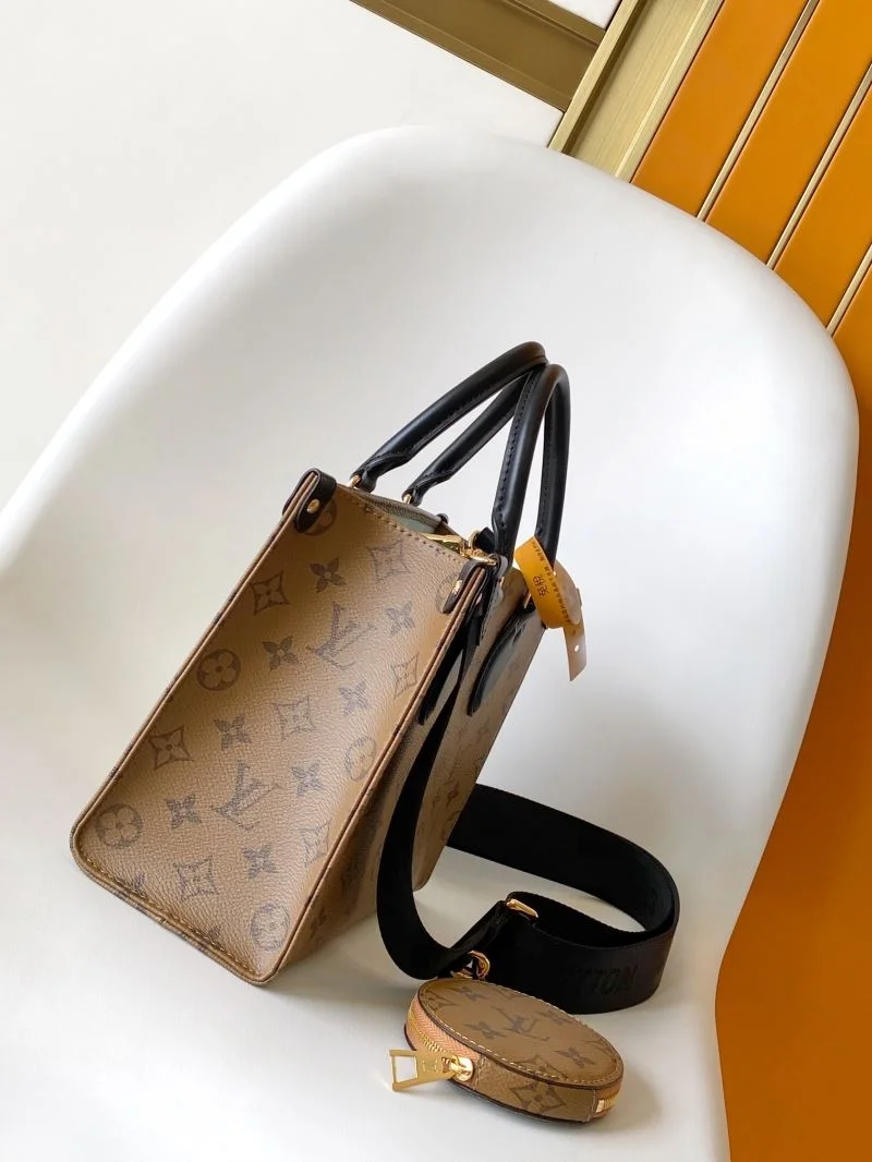 Stretchable Louis Vuitton Shopping Bags 39425