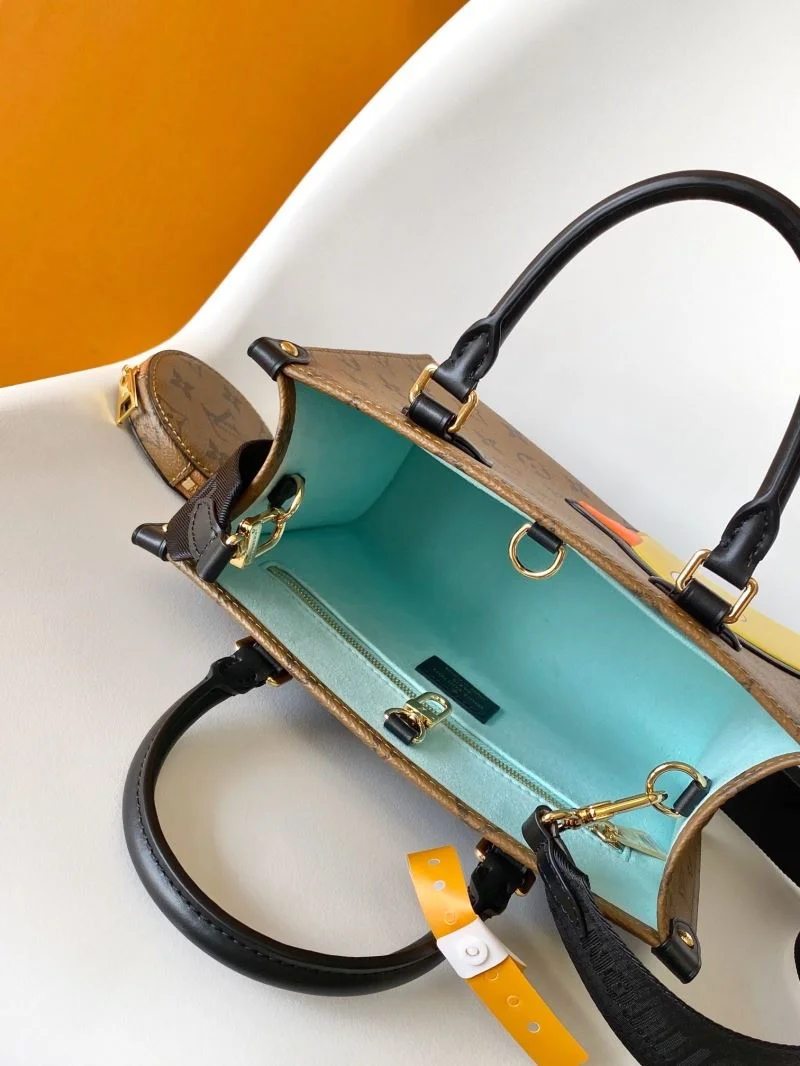 Stretchable Louis Vuitton Shopping Bags 39425