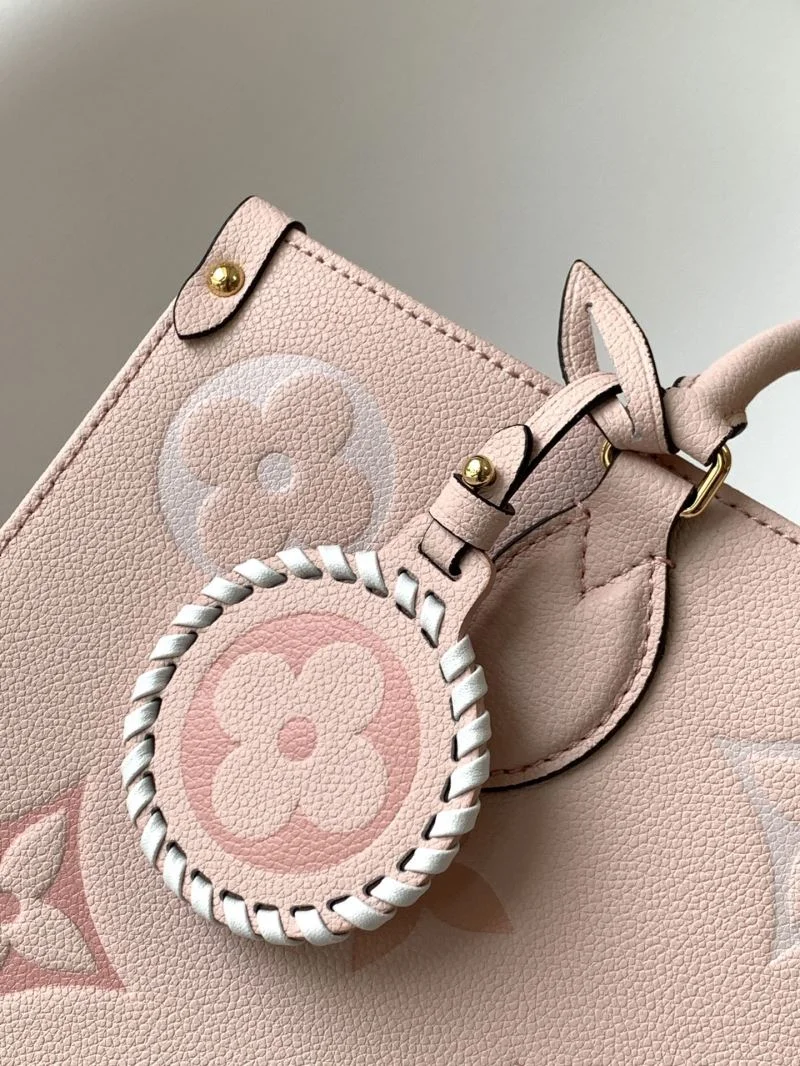 Versatile Louis Vuitton Shopping Bags 39435