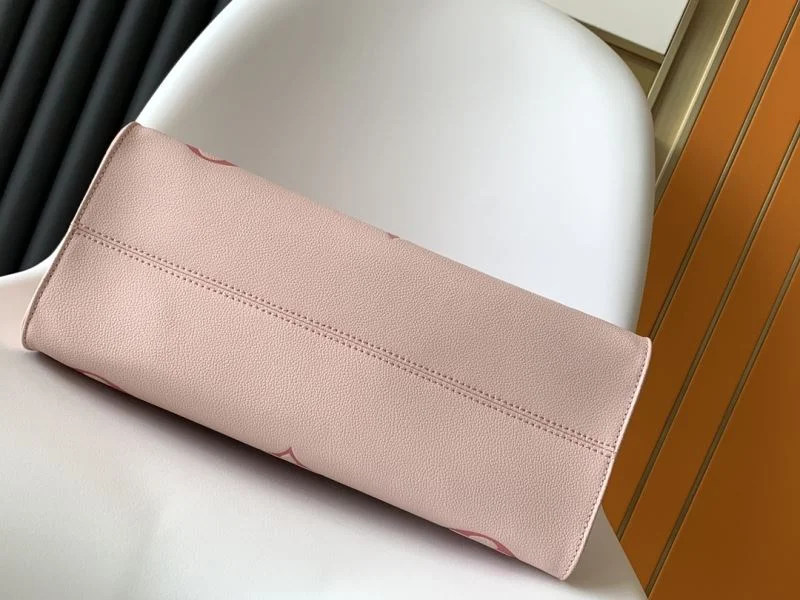 Versatile Louis Vuitton Shopping Bags 39435