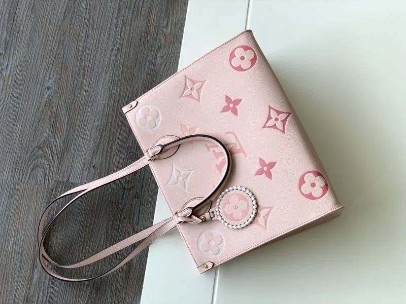 Versatile Louis Vuitton Shopping Bags 39435