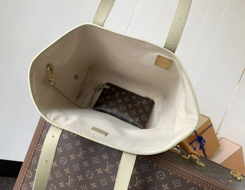 SoftTouch Louis Vuitton Shopping Bags 39158