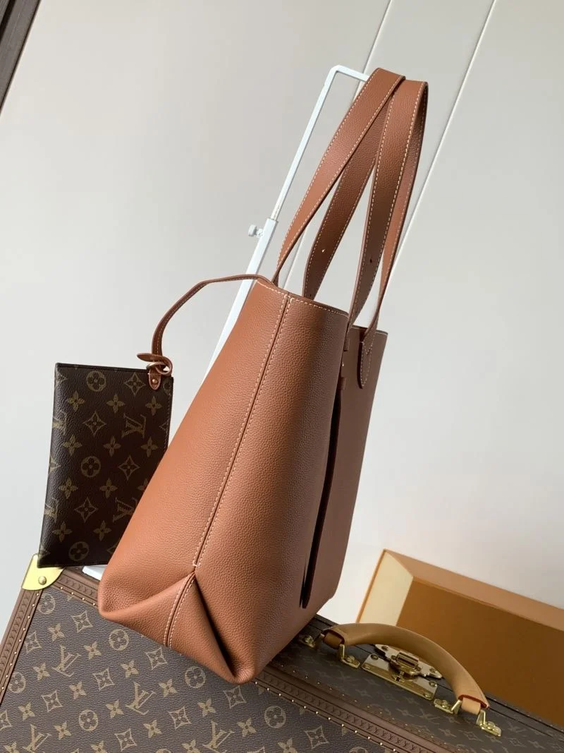 Practical Louis Vuitton Shopping Bags 39156