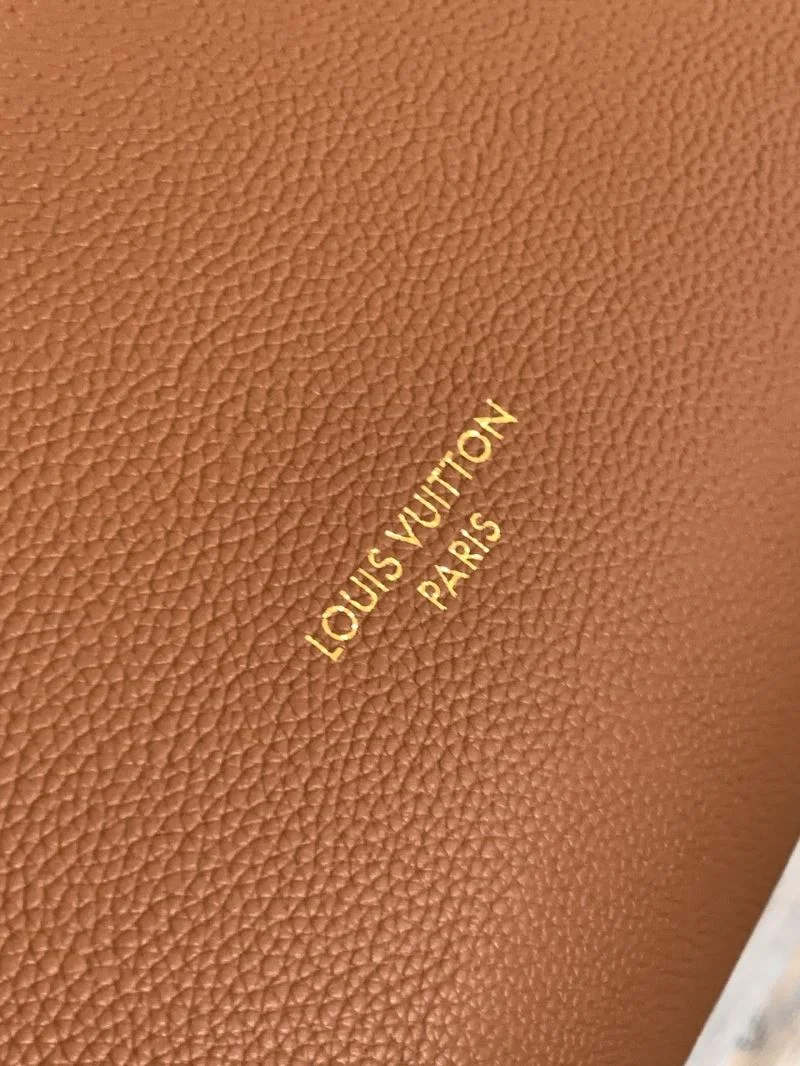 Practical Louis Vuitton Shopping Bags 39156