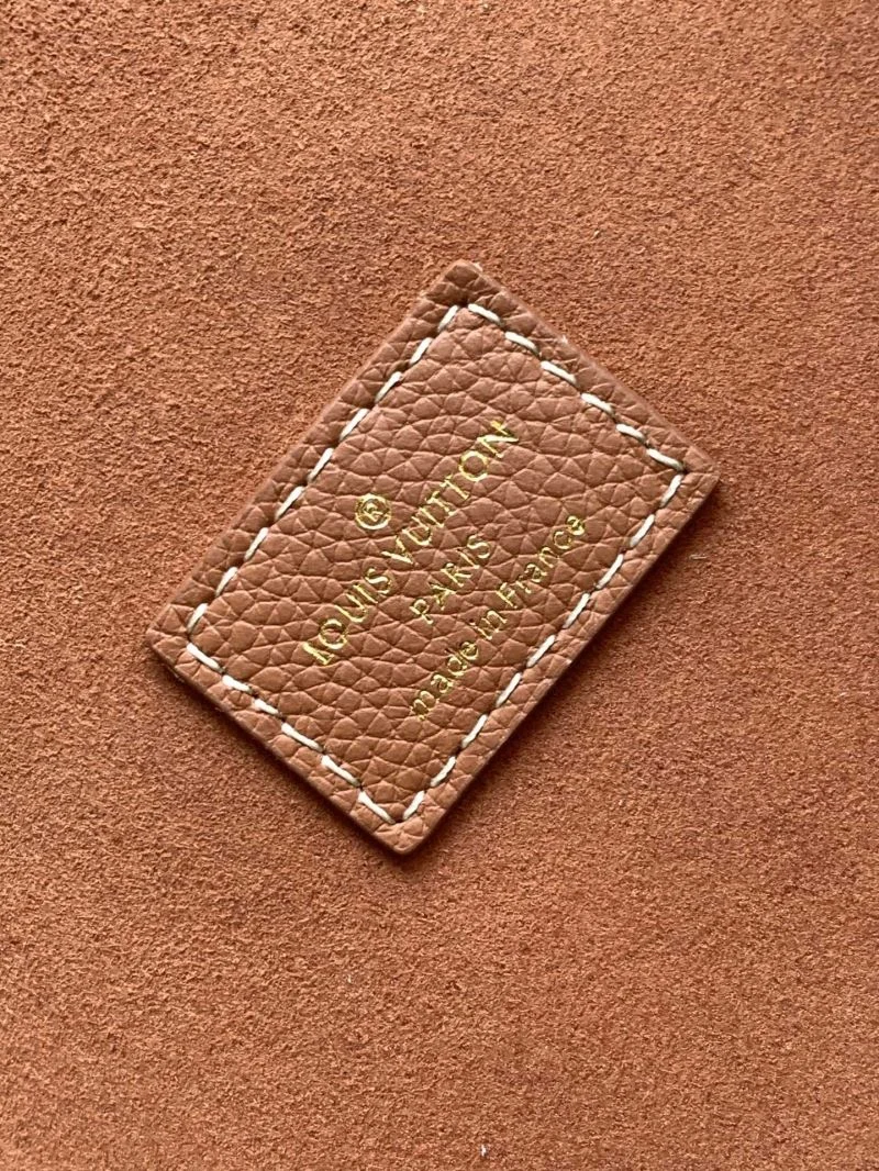 Practical Louis Vuitton Shopping Bags 39156