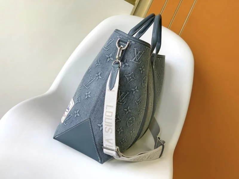 Thermal Louis Vuitton Shopping Bags 39137