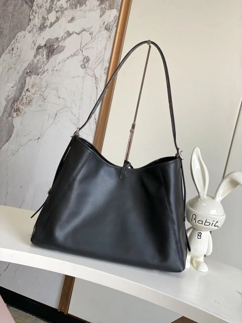 Resilient Louis Vuitton Shopping Bags 39134