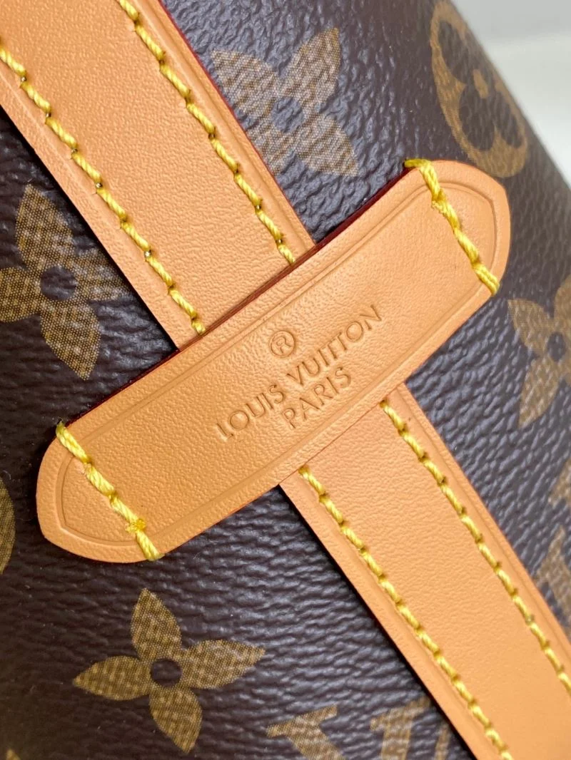 Louis Vuitton Shopping Bags Refined 39170