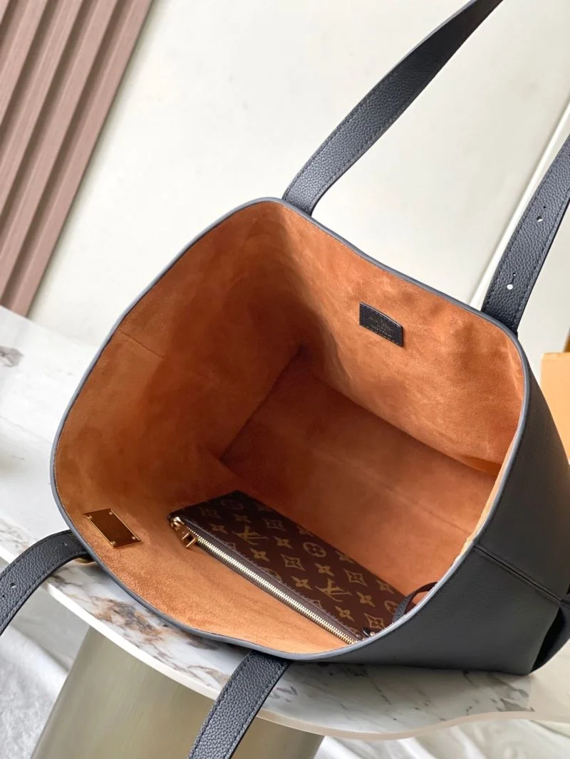 Premium Louis Vuitton Shopping Bags 39169