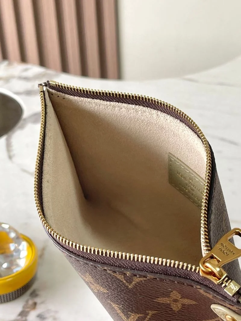 Timeless Louis Vuitton Shopping Bags 39149