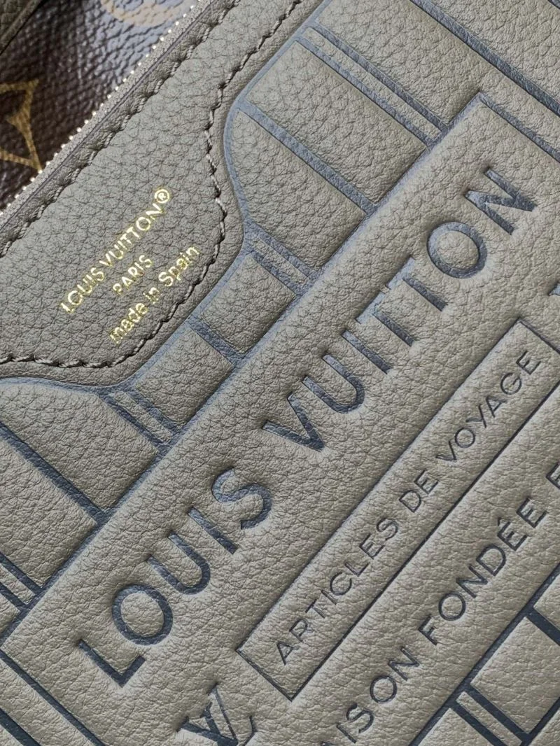 BestValue Louis Vuitton Shopping Bags 39124