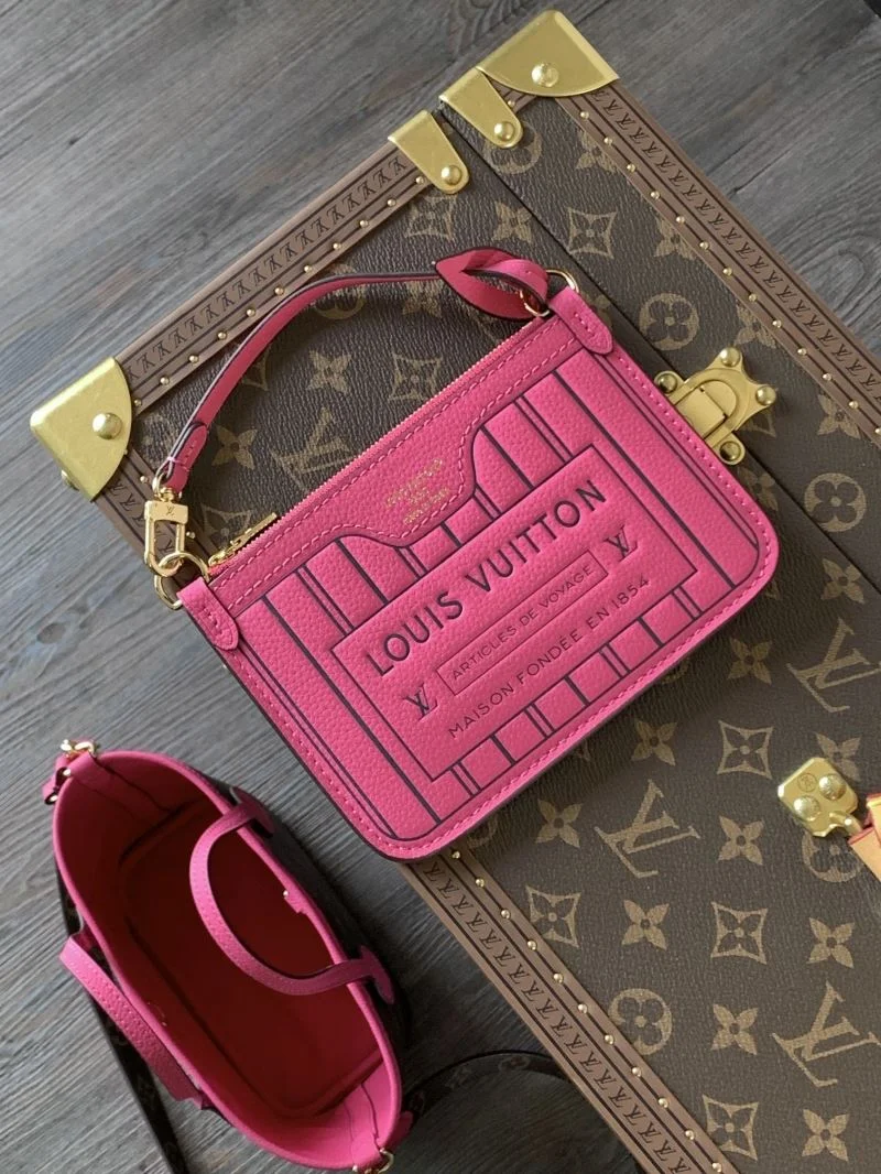 Louis Vuitton Shopping Bags Trendy 39122