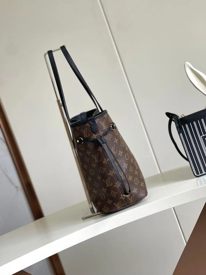 Louis Vuitton Shopping Bags WellDesigned 38976