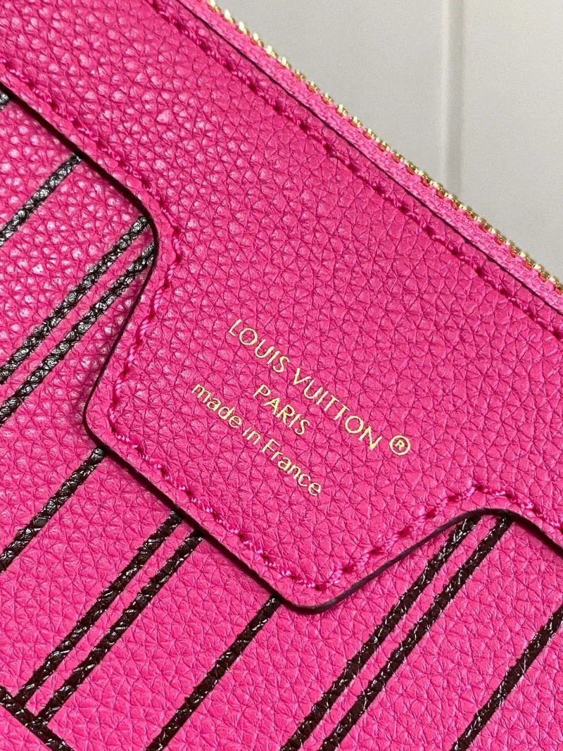 Louis Vuitton Shopping Bags WellDesigned 38992