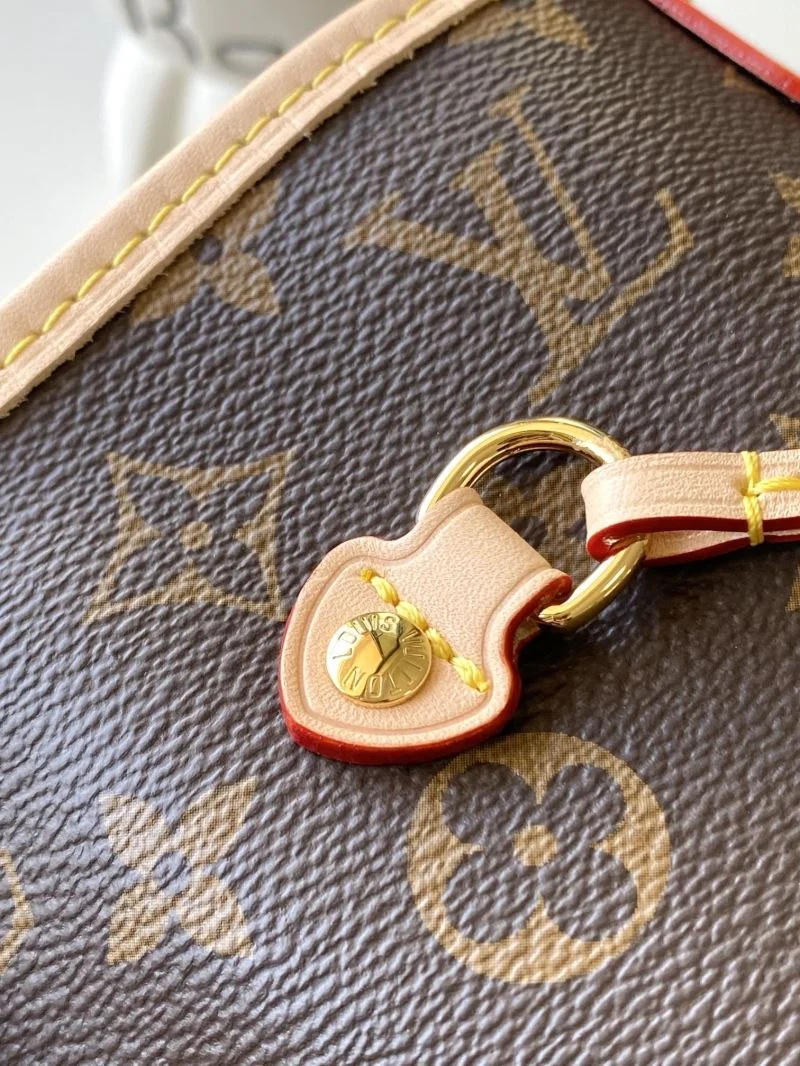 Refined Louis Vuitton Shopping Bags 38989