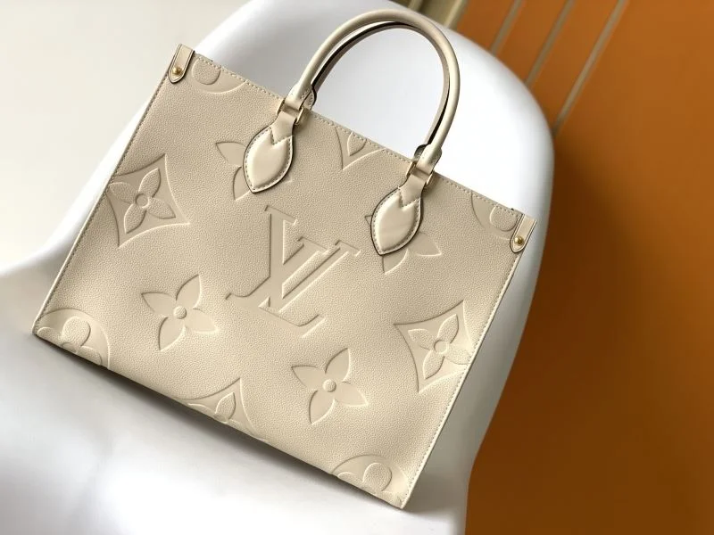 Chic Louis Vuitton Shopping Bags 39009
