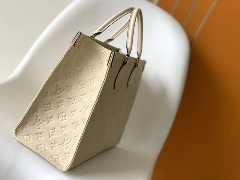 Chic Louis Vuitton Shopping Bags 39009