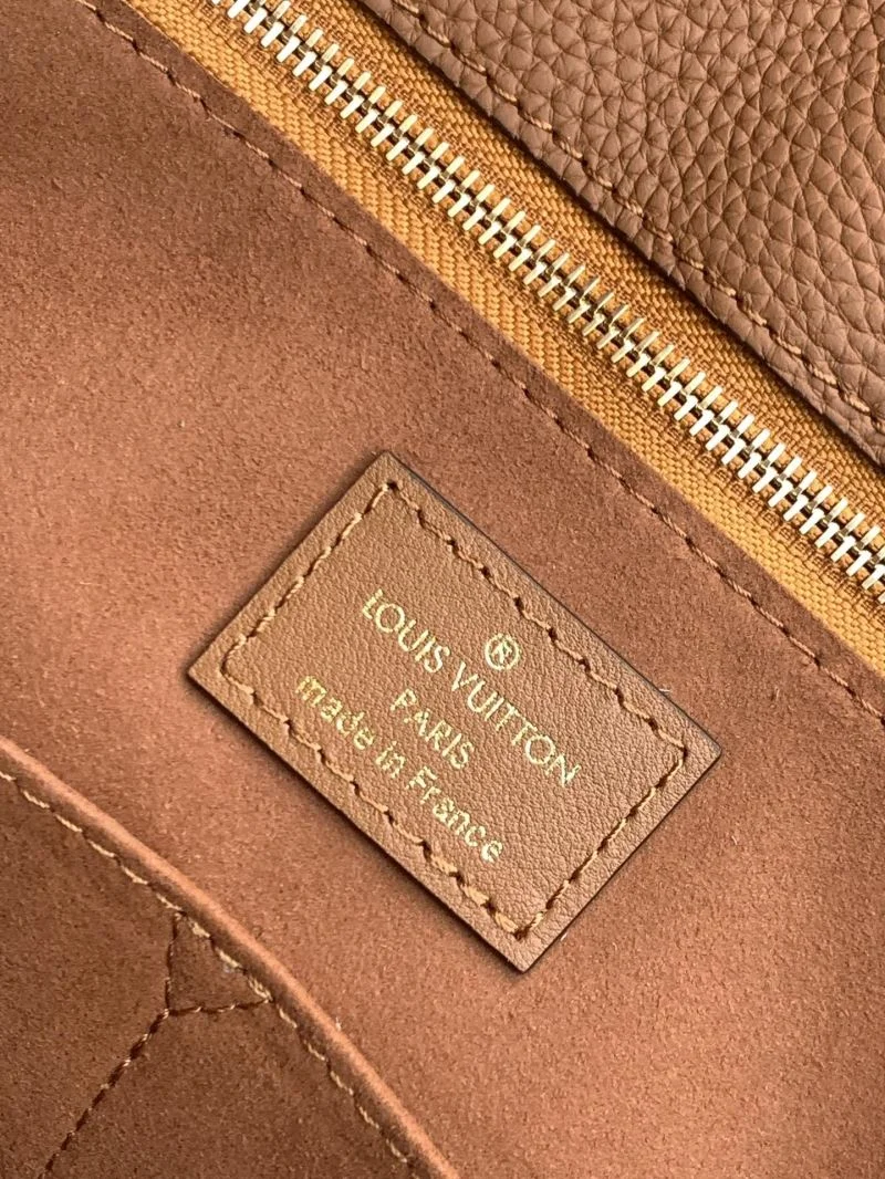 Premium Louis Vuitton Shopping Bags 38967