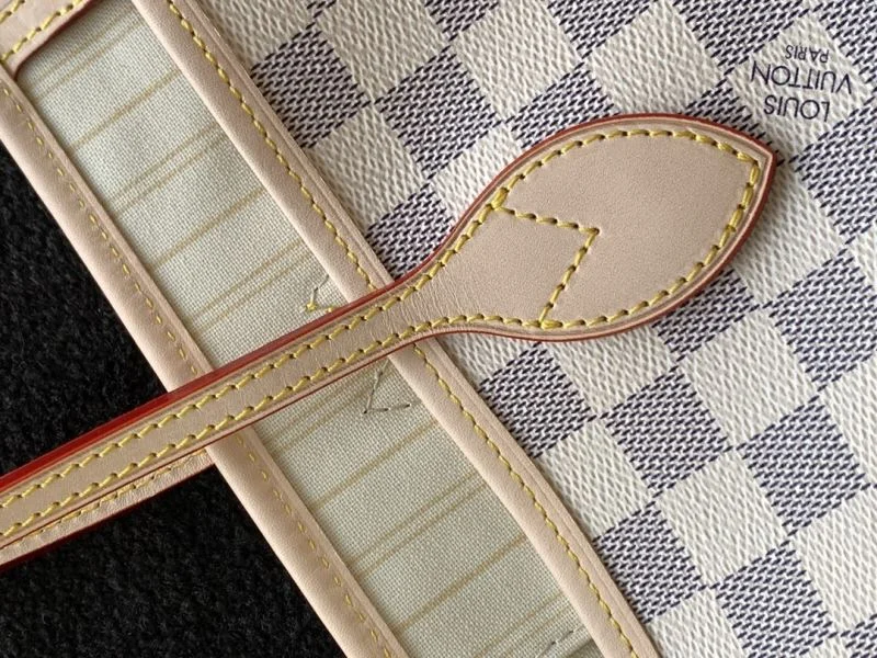 Durable Louis Vuitton Shopping Bags 39004