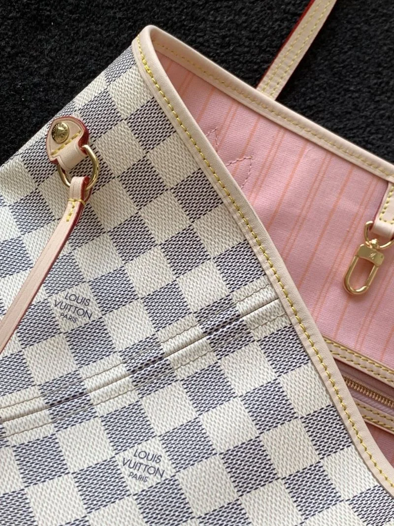 Louis Vuitton Shopping Bags Effortless 38962