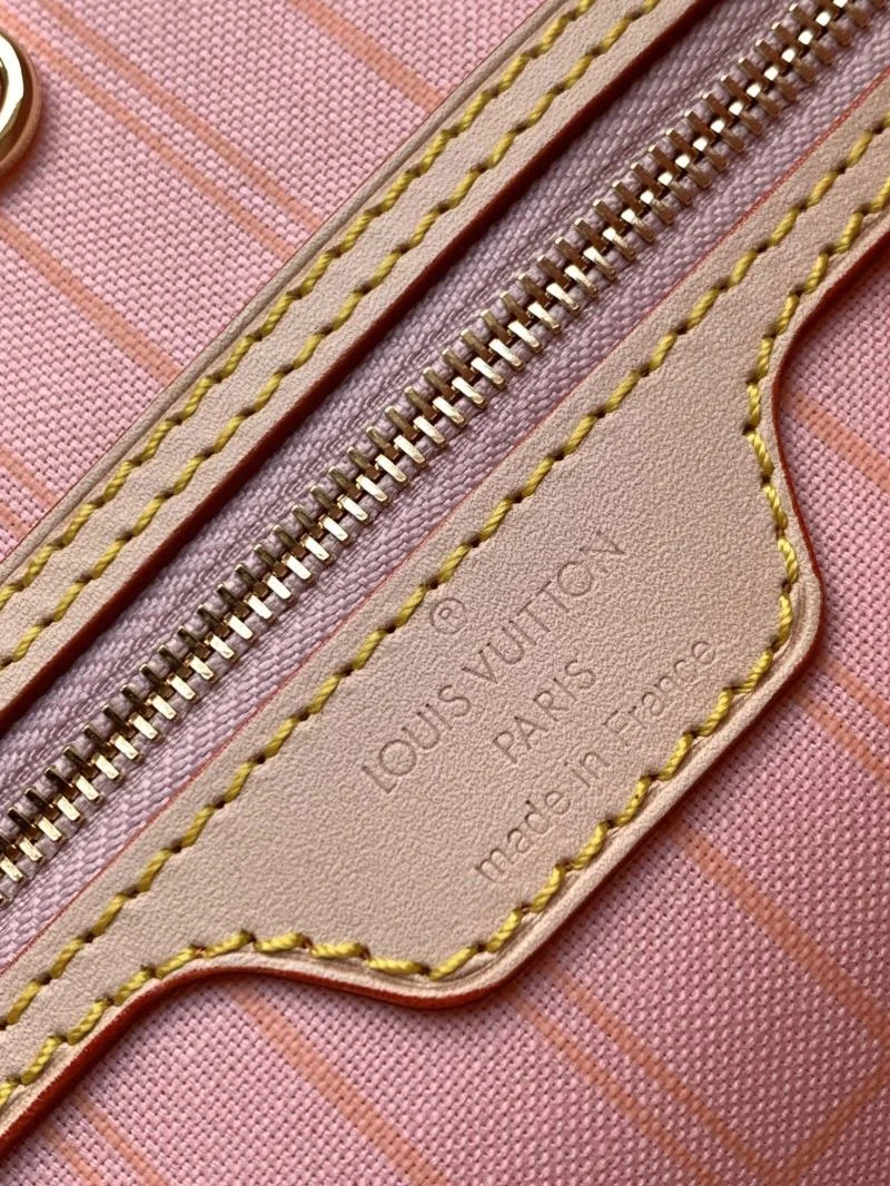 Louis Vuitton Shopping Bags DailyWear 38975