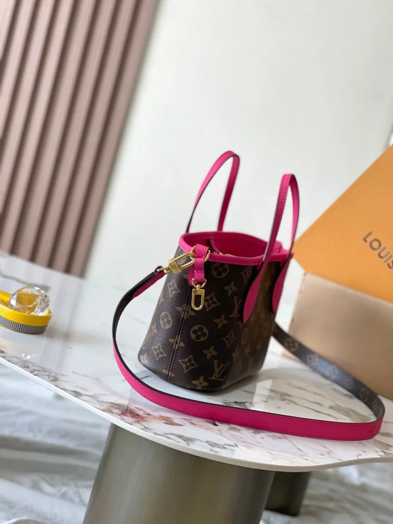 Louis Vuitton Shopping Bags Bold 38884