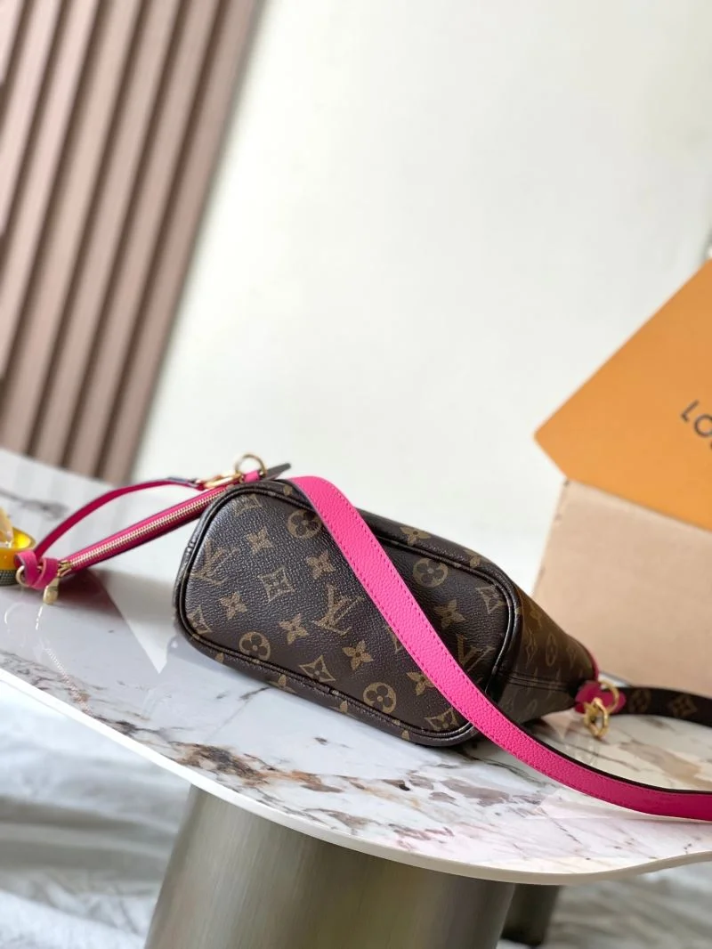 Louis Vuitton Shopping Bags Bold 38884