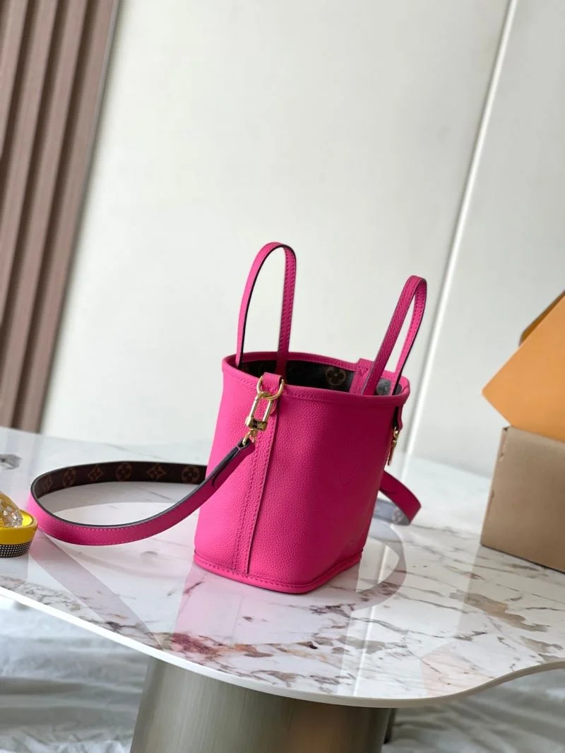 Louis Vuitton Shopping Bags Bold 38884