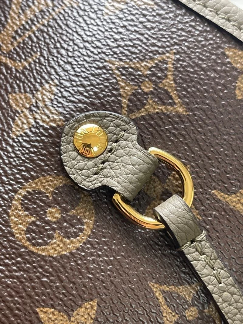 Louis Vuitton Shopping Bags MoistureWicking 38890