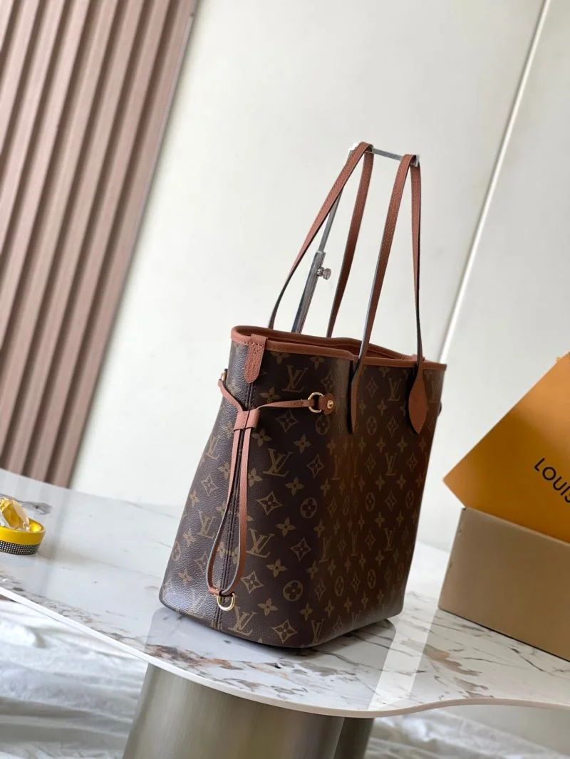 UrbanChic Louis Vuitton Shopping Bags 38870