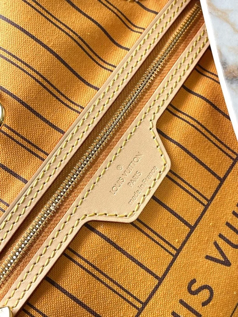 Louis Vuitton Shopping Bags Unique 38885