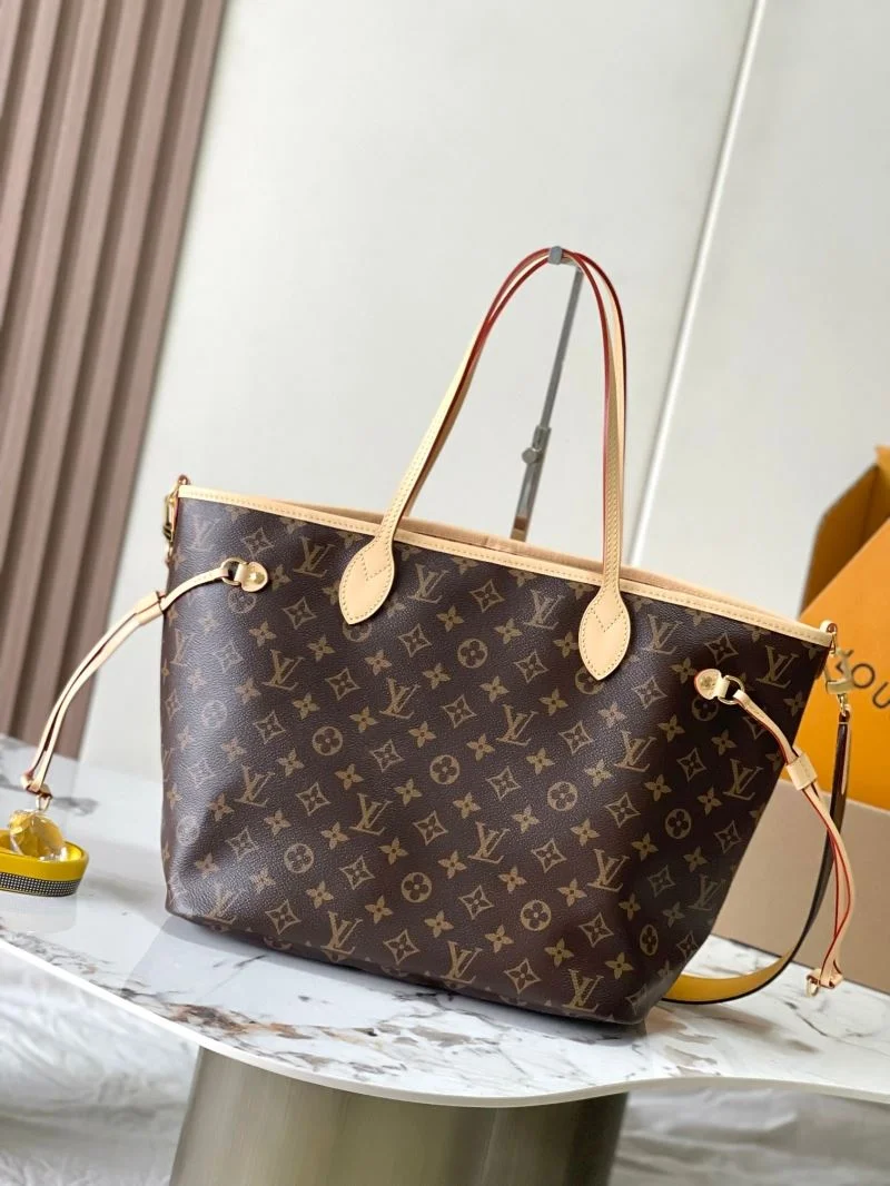 Louis Vuitton Shopping Bags Snug 38872