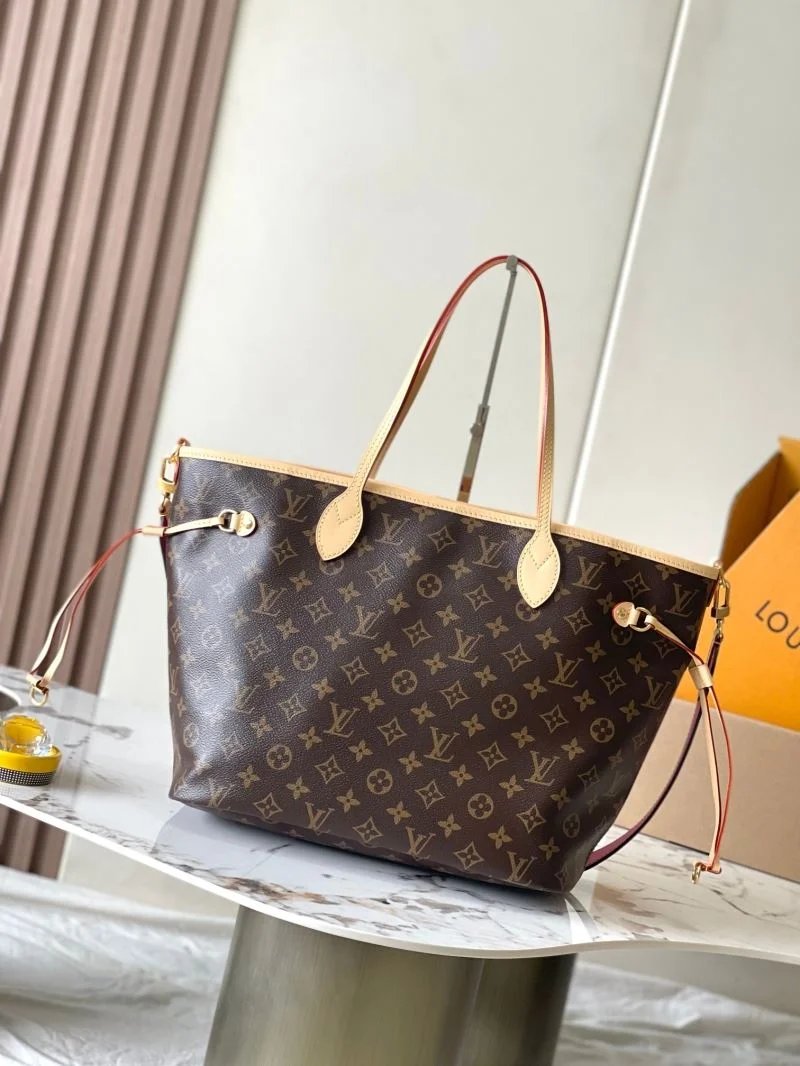Snug Louis Vuitton Shopping Bags 38889