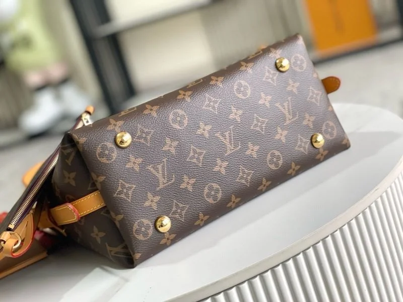 RelaxedFit Louis Vuitton Shopping Bags 38844
