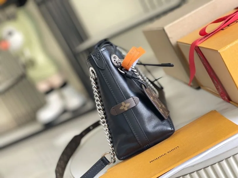 Louis Vuitton Shopping Bags EyeCatching 38843