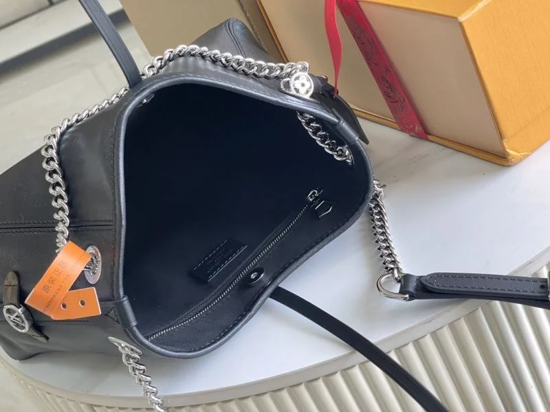 Louis Vuitton Shopping Bags EyeCatching 38843