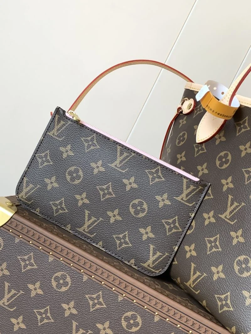 Supportive Louis Vuitton Shopping Bags 38832
