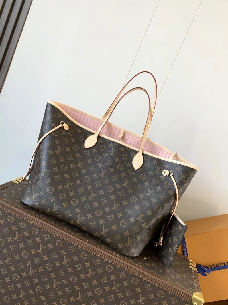 Lightweight Louis Vuitton Shopping Bags 38835
