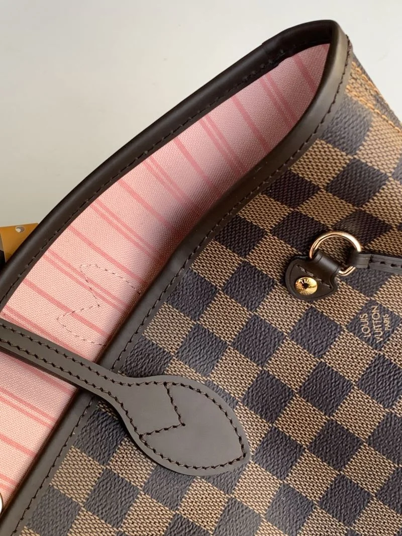 Louis Vuitton Shopping Bags Stretchable 38828