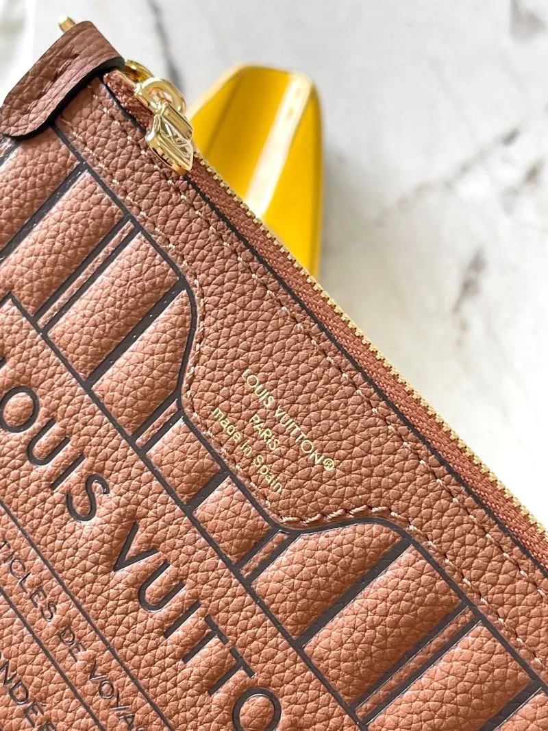 Sustainable Louis Vuitton Shopping Bags 38814