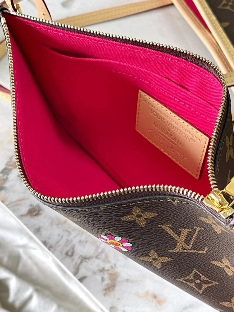 Snug Louis Vuitton Shopping Bags 38825