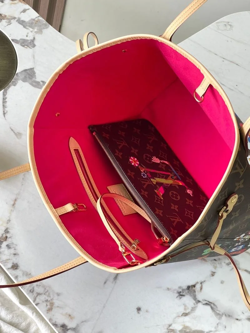 Snug Louis Vuitton Shopping Bags 38825