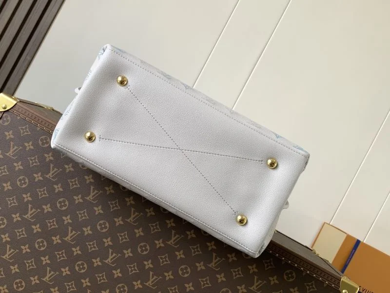 Bright Louis Vuitton Shopping Bags 38816