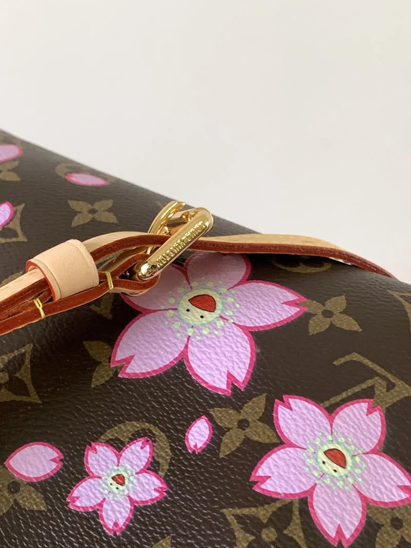 Louis Vuitton Shopping Bags Lightweight 38795