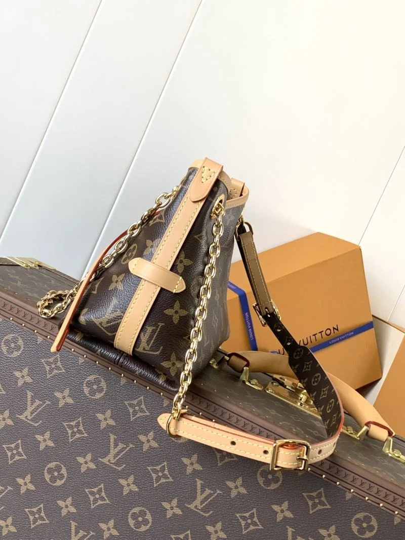 Premium Louis Vuitton Shopping Bags 38822