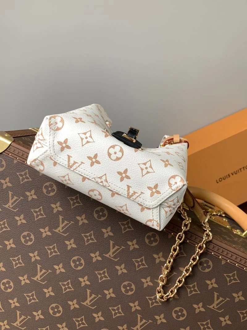 Breathable Louis Vuitton Shopping Bags 38793