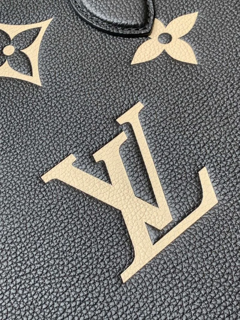 Louis Vuitton Shopping Bags Vibrant 38797