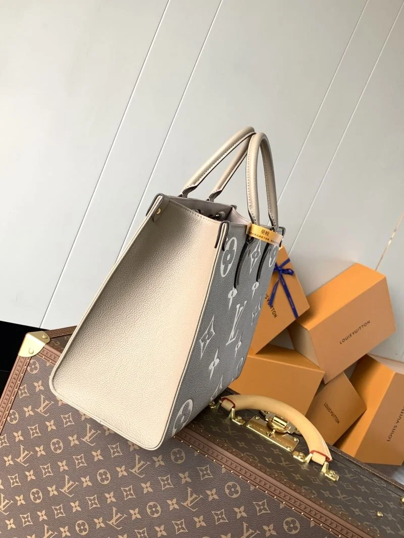 Neat Louis Vuitton Shopping Bags 38800